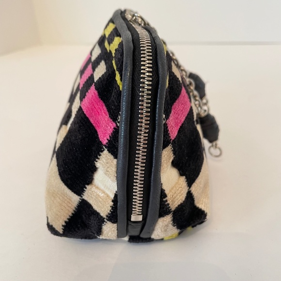 Bottega Veneta Velvet Pouch Cosmetic Case Mini Bag - Picture 6 of 13